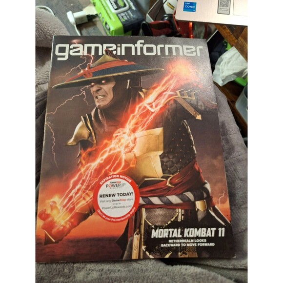 GameInformer Gaming Magazines Lot of 12 Issues 2018/2019 - Picture 11 of 12